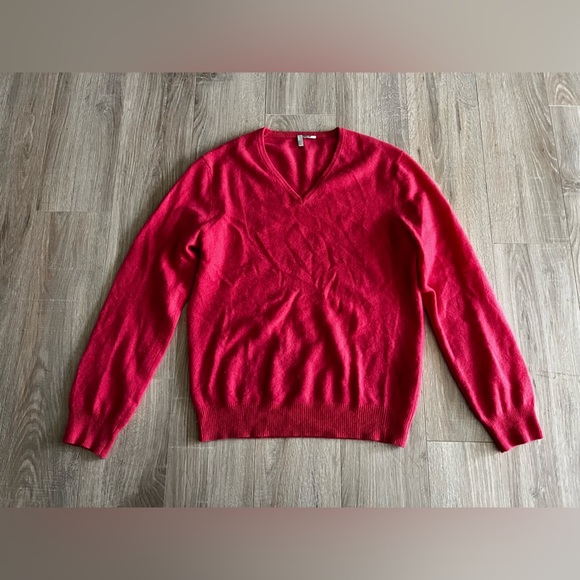 United Colors of Benetton Women’s Pink Oversized V-Neck Cashmere Sweater - Small - Picture 1 of 7